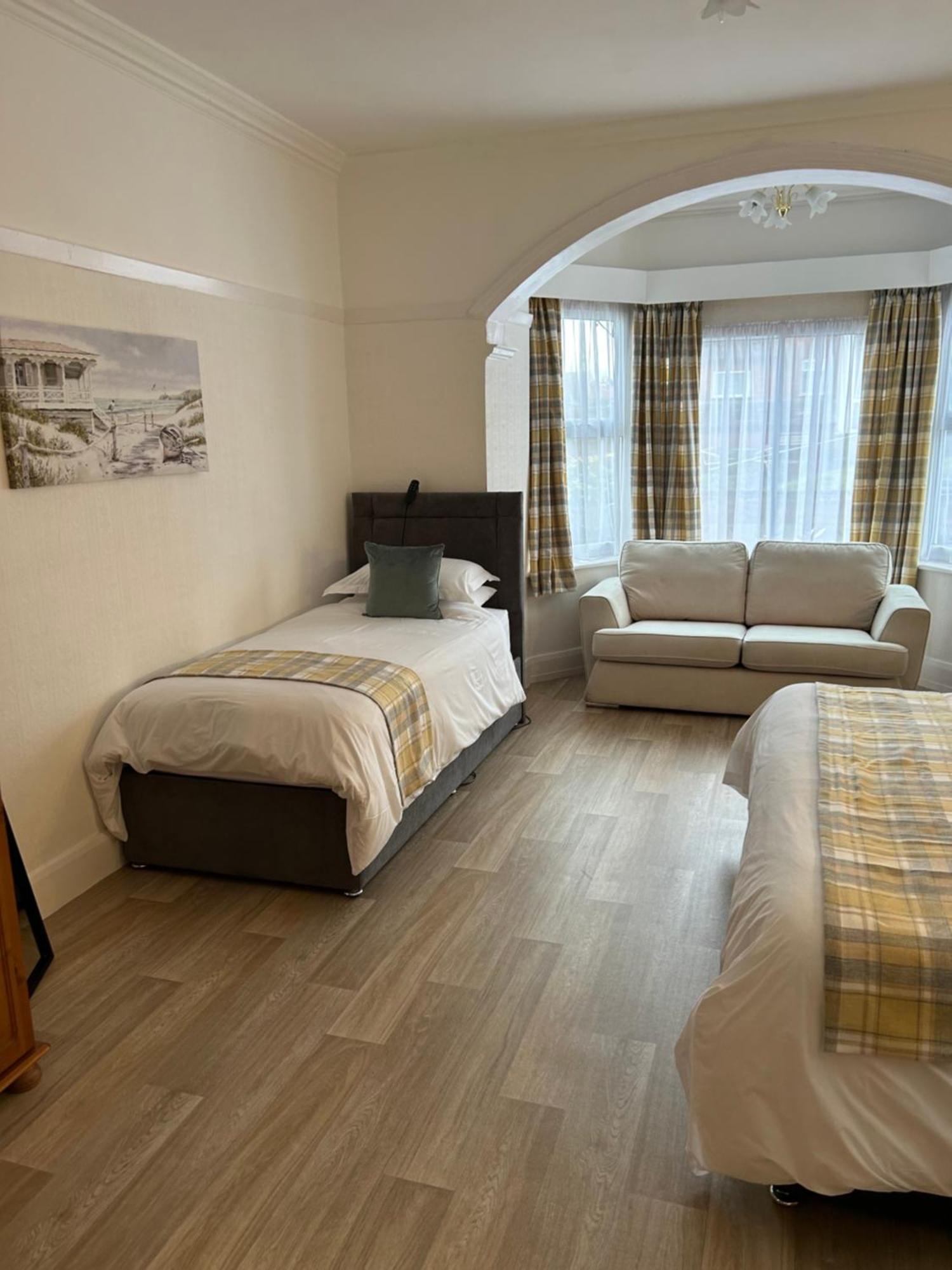 Knighton Lodge Skegness Ngoại thất bức ảnh